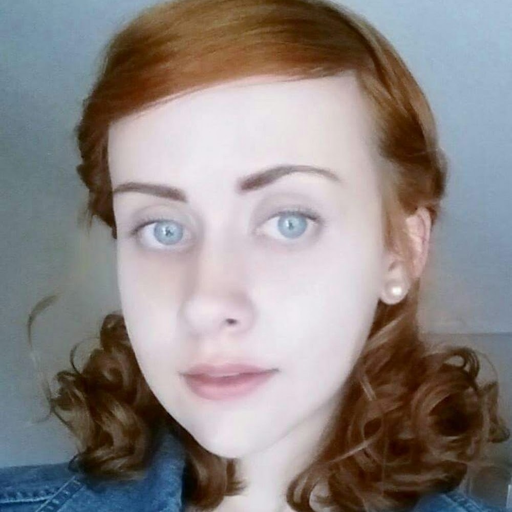 Meet your Posher, Steph